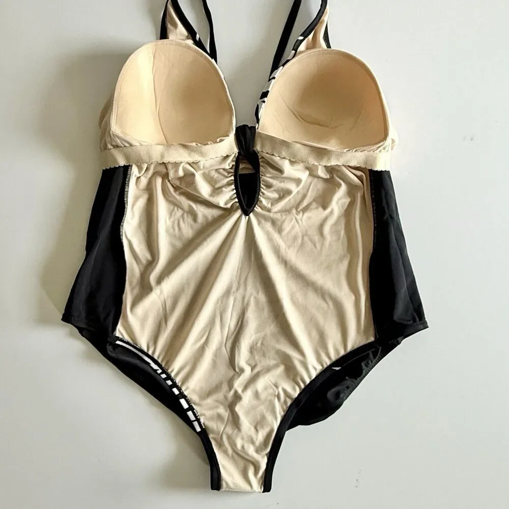 Kona Sol Black & White Keyhole Palm Leaf Swimsuit Womens Plus Size 26W NEW w/tag